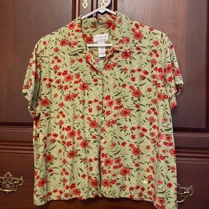 Villager Sport petite A Liz Claiborne company blouse